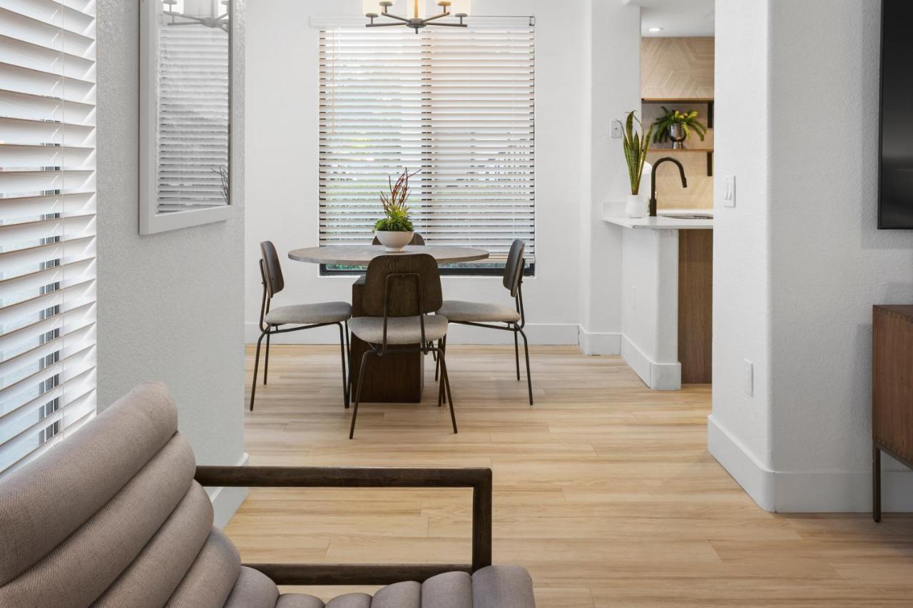 The Nines Apartment Scottsdale