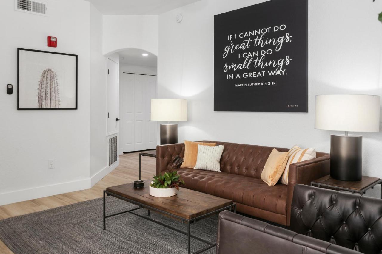 The Nines Apartment Scottsdale