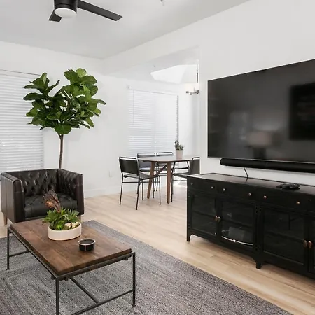 The Nines Scottsdale Apartment Exterior photo